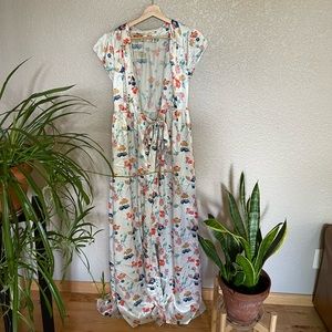Tularosa silk-like wrap dress size XS